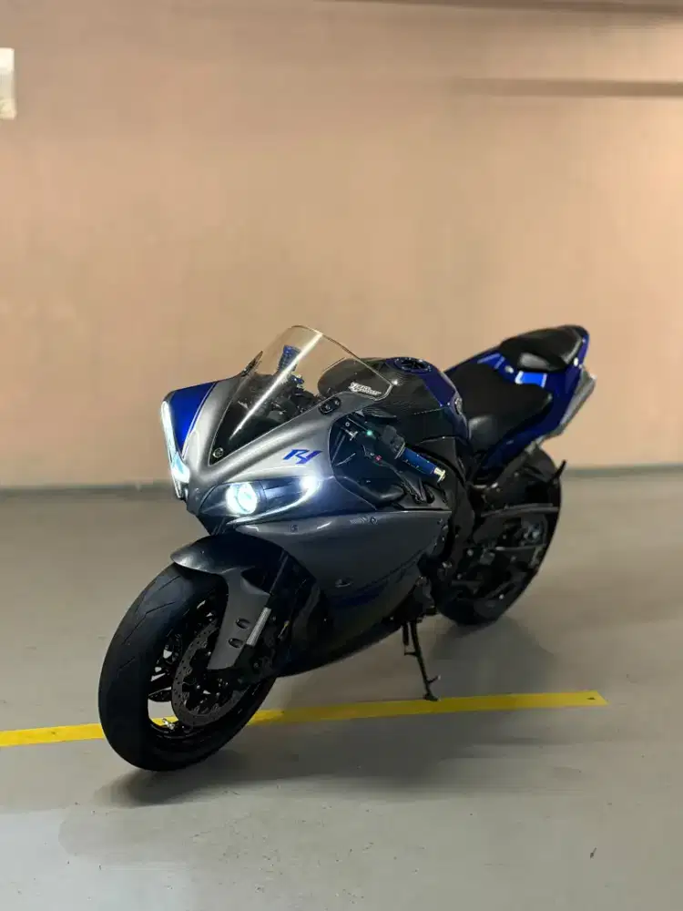 Yamaha  R1 2014