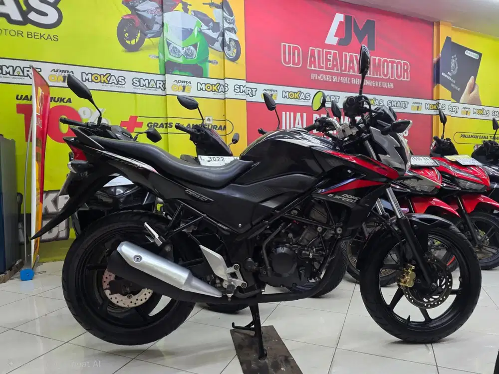 Honda CB150R StreetFire Th 2015 tgn 1