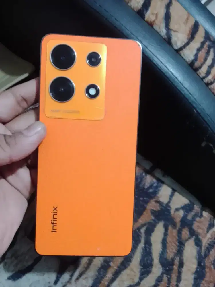 infinix not 30 ram 8/256 gb suport NFC
