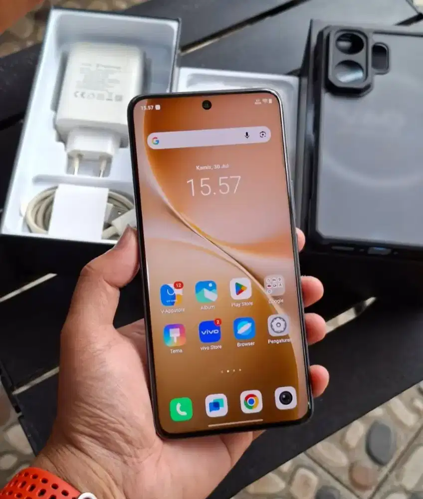Vivo v60 5G ram 8/256 fullset original