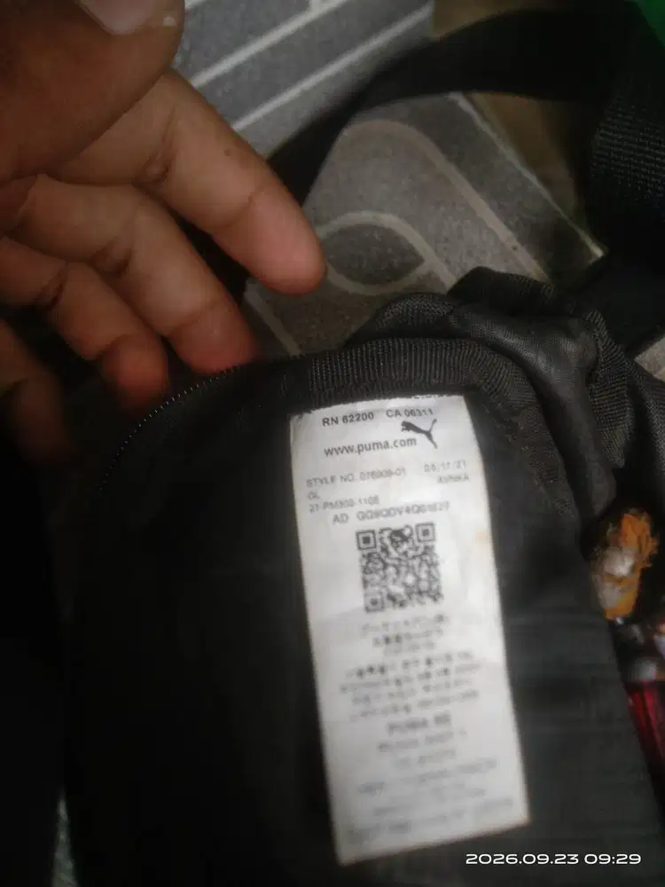 Tas puma original baru di pake 1 minggu