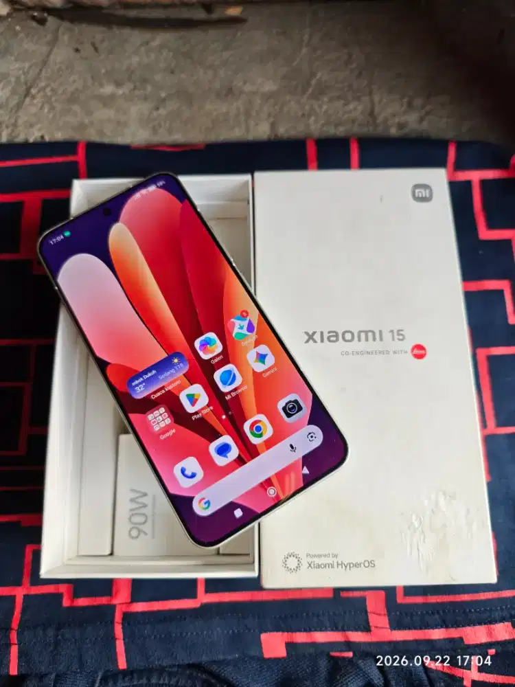 Xiaomi 15 12/256 Fullset ori segel mulus garansi ON 2027