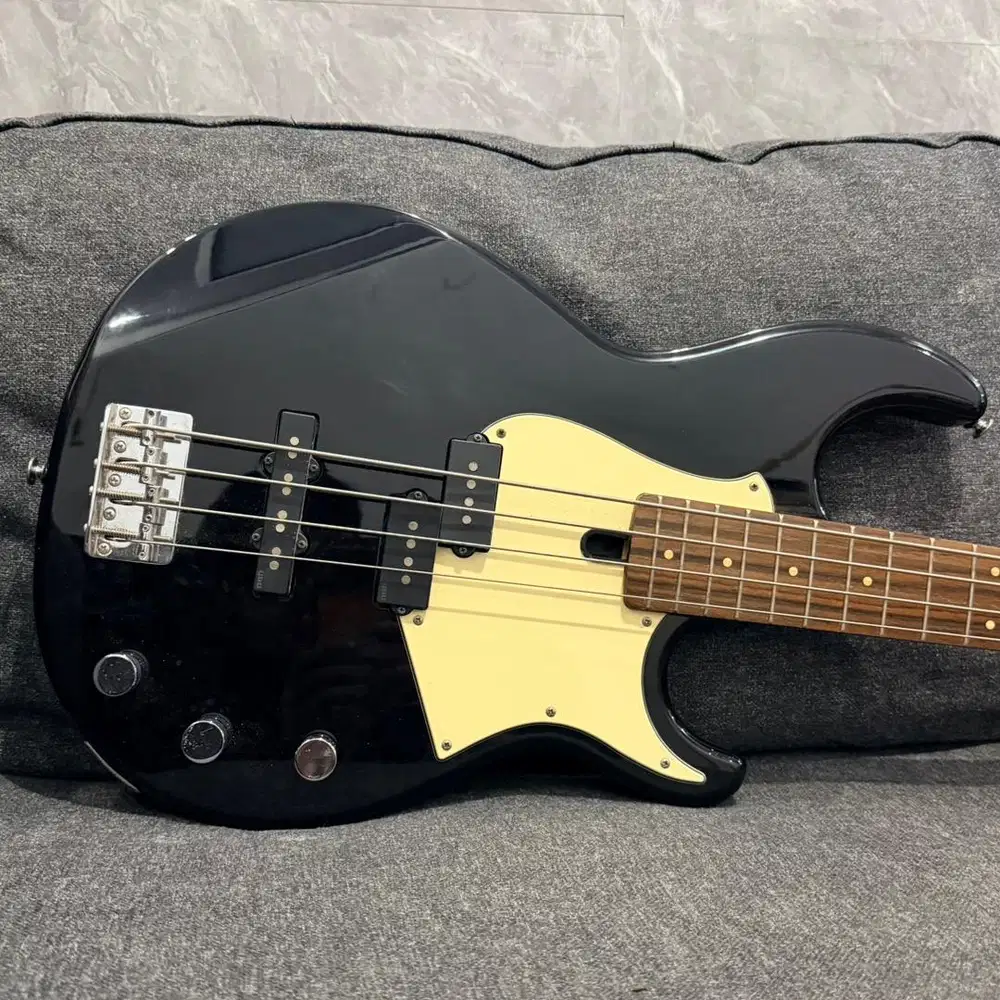 Yamaha bb 434 mulus like new
