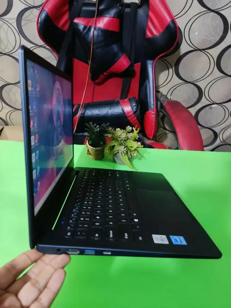 Laptop Slim Toshiba Dynabook  Core i5 Ram 8/512gb Ssd Siap Pakai COD