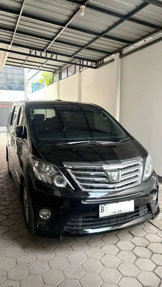 Toyota Alphard 2.4 SC Package Facelift 2012 • Full Package