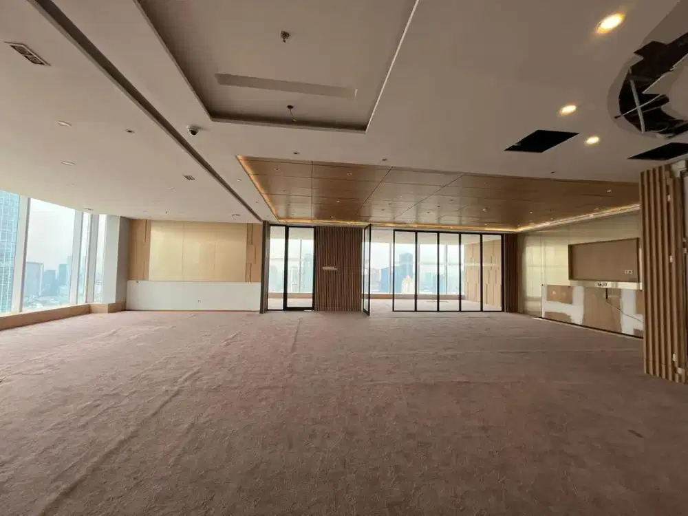 Disewakan Office Space Sahid Sudirman Semi Furnished View Jakarta