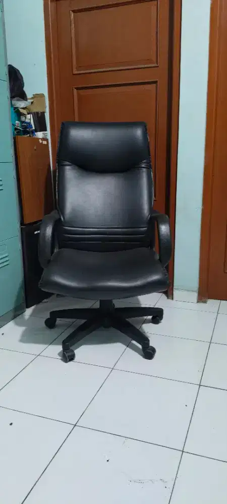 Kursi kerja direkasi kursi kantor direktur kursi geming