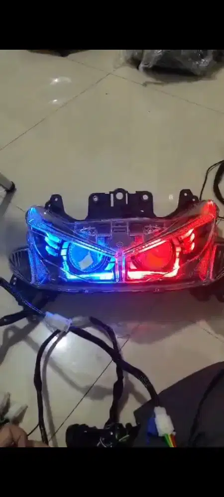 Headlamp aerox old