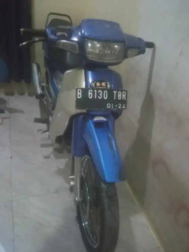 Jual aja Kaze r thn2004 surat komplit pajak bobo kiri kanan