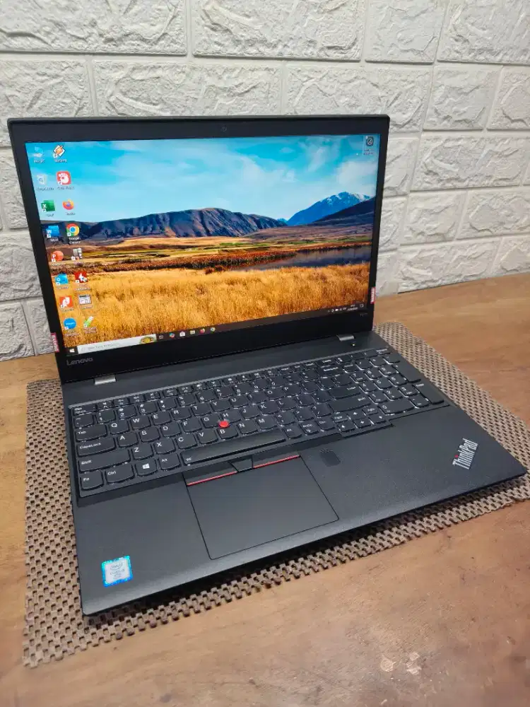 Lenovo Thinkpad T570 intel Core i5 Gen-6 (8/512gb) 15,6 inch FHD Mulus