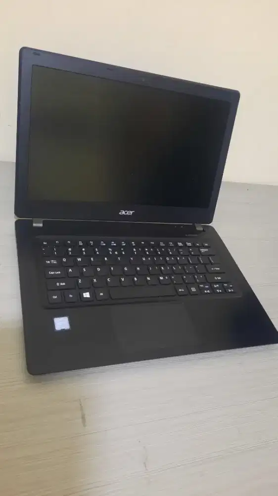 Jual Cepat Acer Core i5-gen5 Masih Hidup (Minus Peksibel layar rusak)