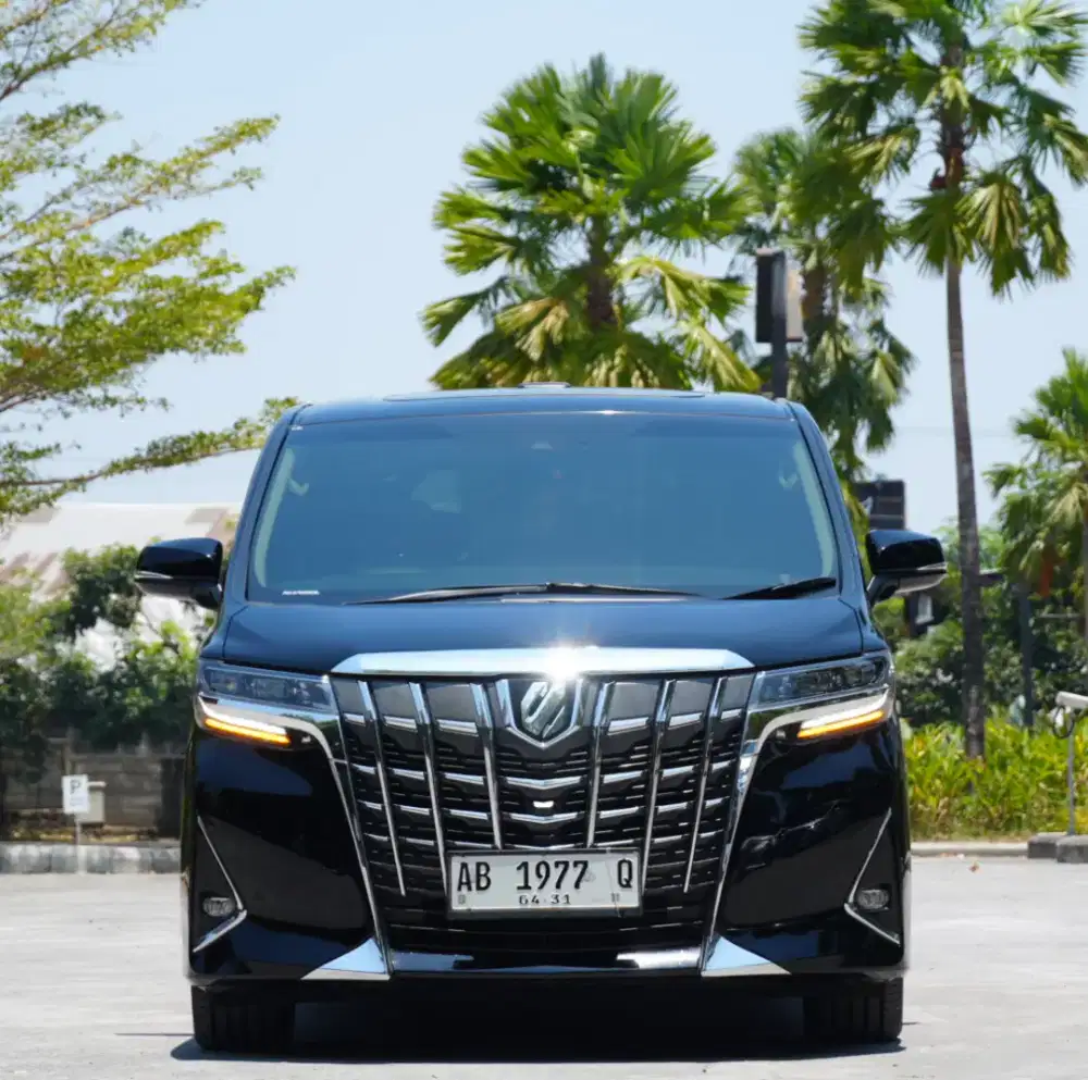 TOYOTA ALPHARD 2022. KM 24RB