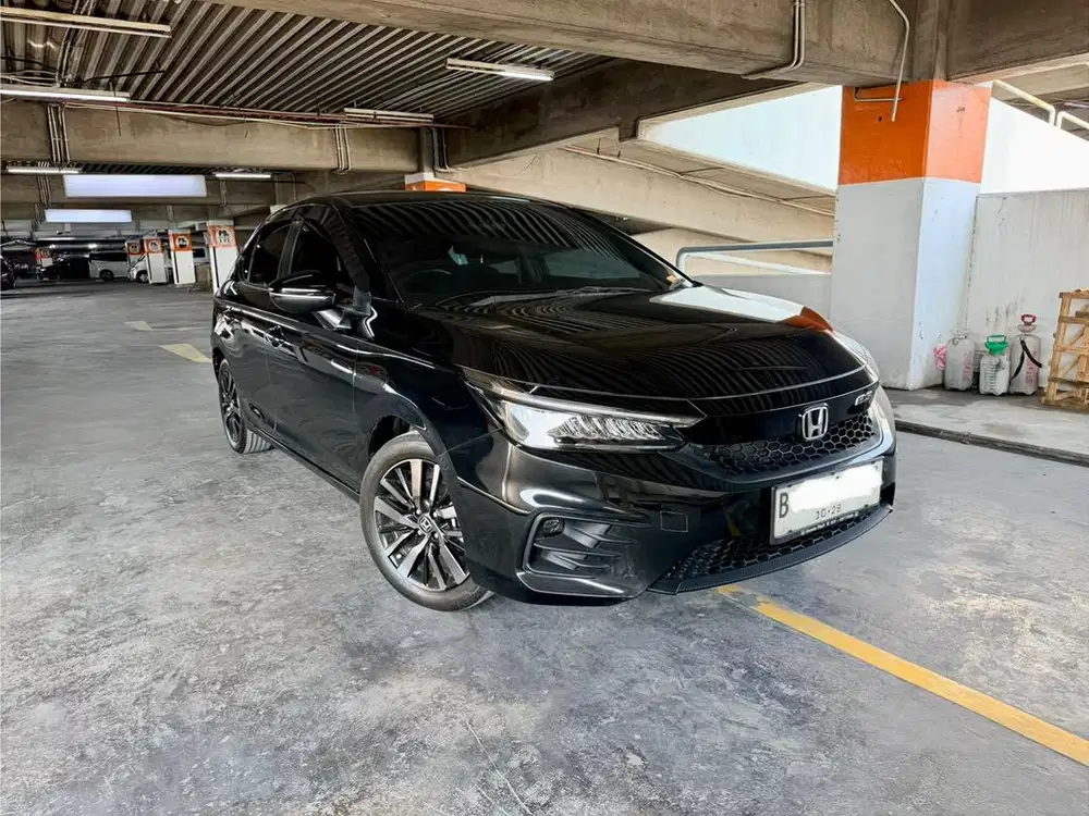 Honda City RS 2023 Hitam Servis Record Bebas Banjir Tabrak Tangan 1