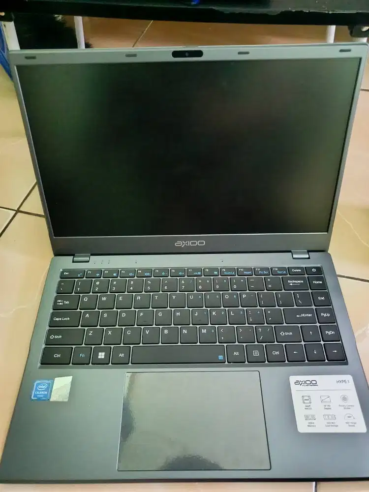 Menjual Leptop Axioo Hype 1