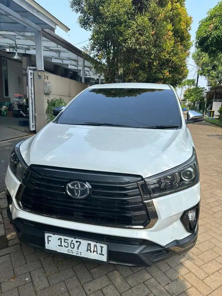 Toyota Kijang Innova Venturer  Diesel AT 2021