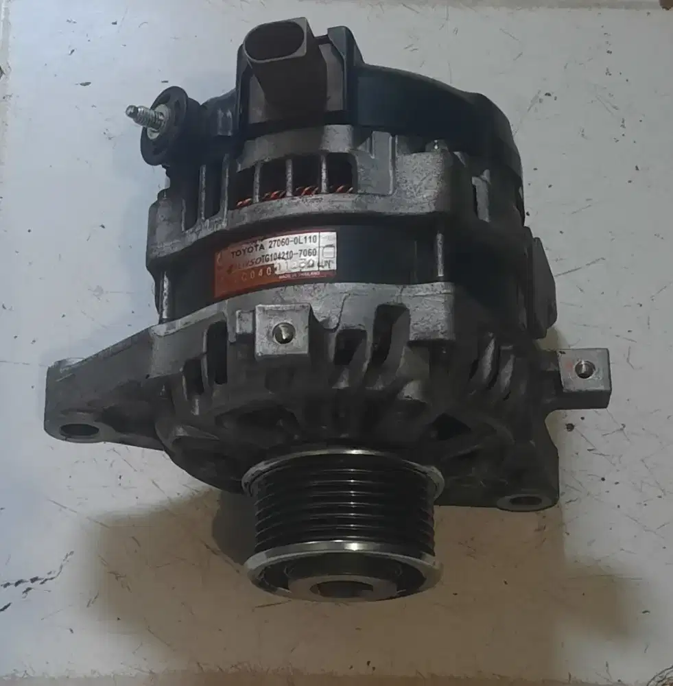 Jual dinamo amper/altenator fortuner th 2019.