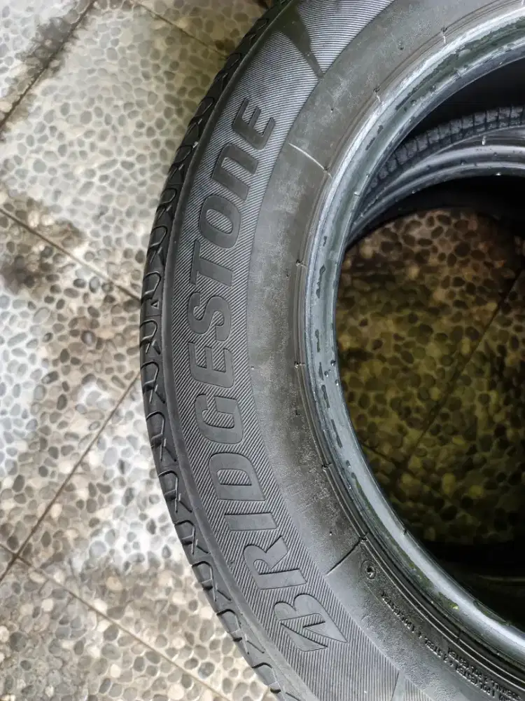 Ban Bridgestone 175 65 r14 second