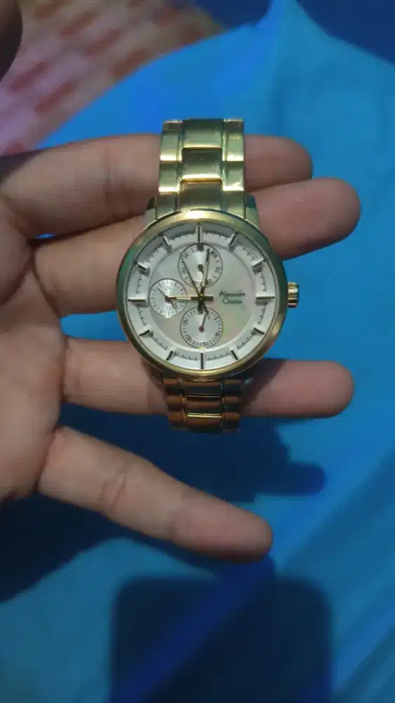 jam ac pemakaian cewe mulus original