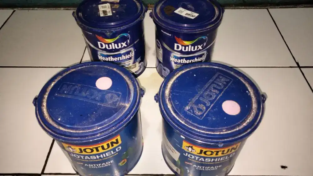 Cat Tembok ( Dulux + Jotun )