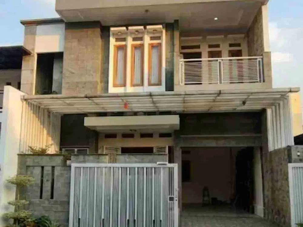 jual rumah bagus 2,5lt antapani