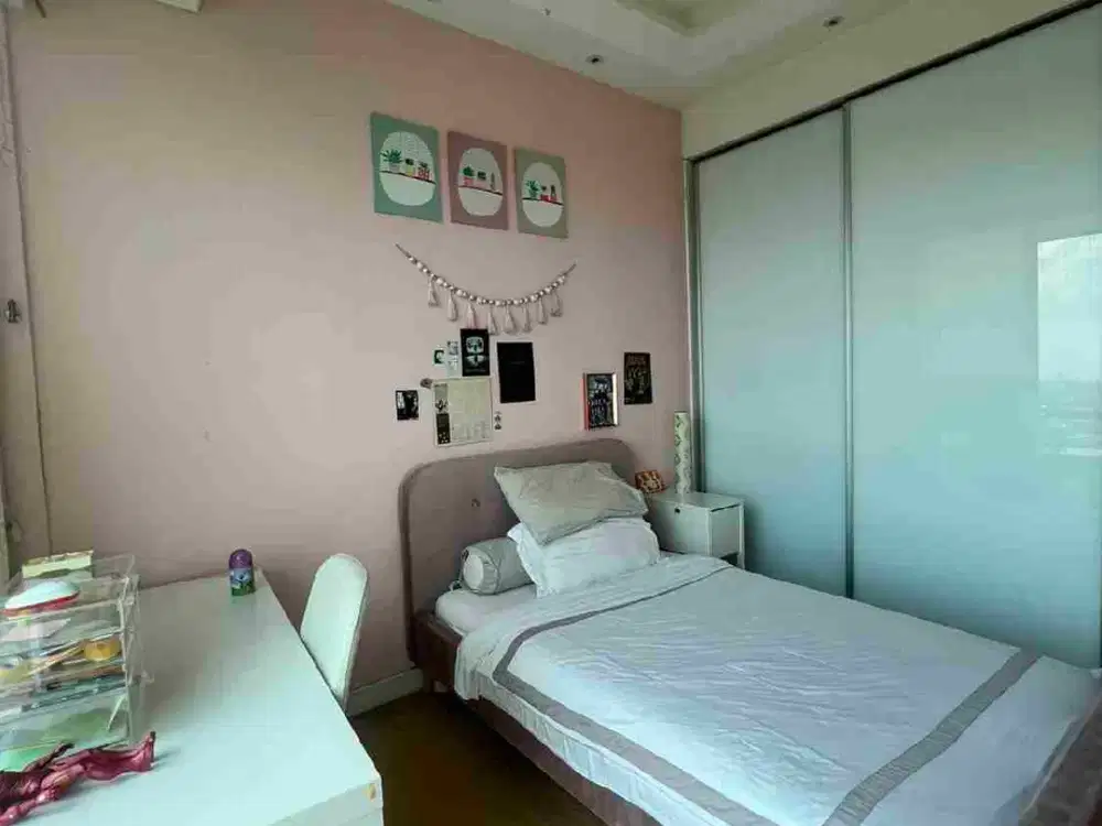 Apartemen Diatas Mal Puri Indah Semi Furnished Lantai Tengah & Harga Termurah