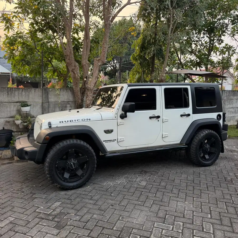 Jeep Rubicon 2011
