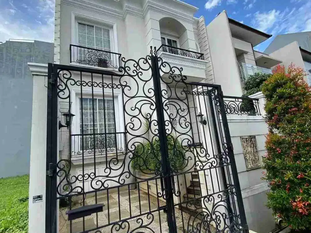 Rumah American Classic Siap Huni Dikawasan Favorite dan Harga Worth it