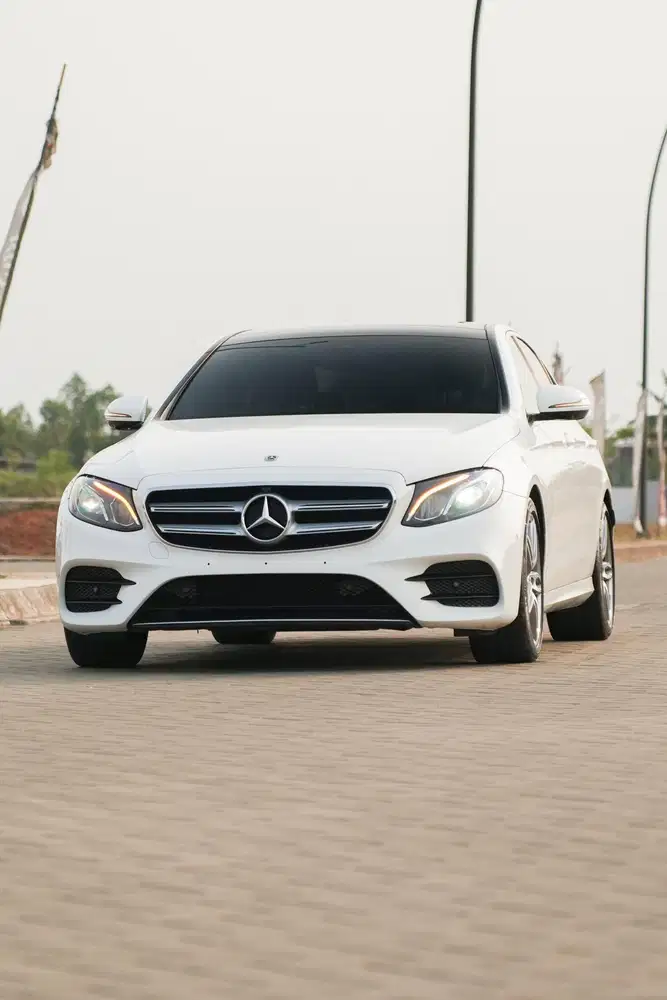 Mercedes Benz E300 AMG Line 2018 W213
