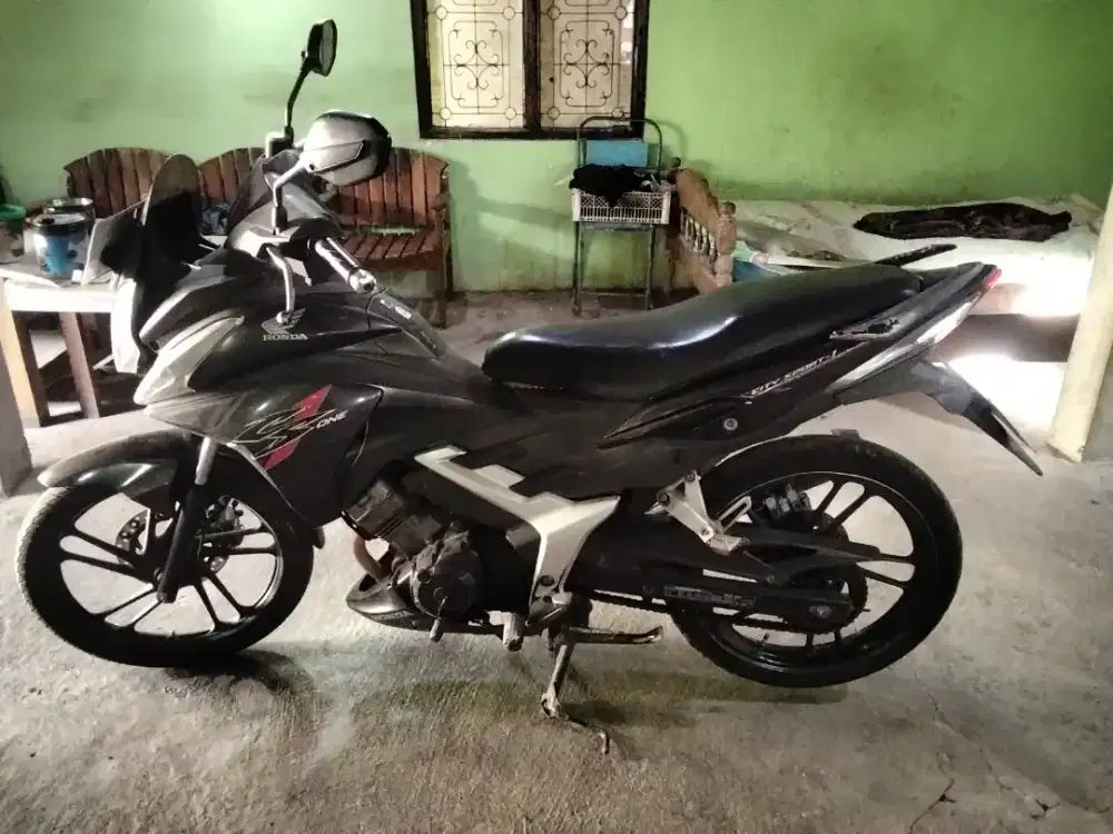Honda CS1 CS 1 THN 2009 plat AB