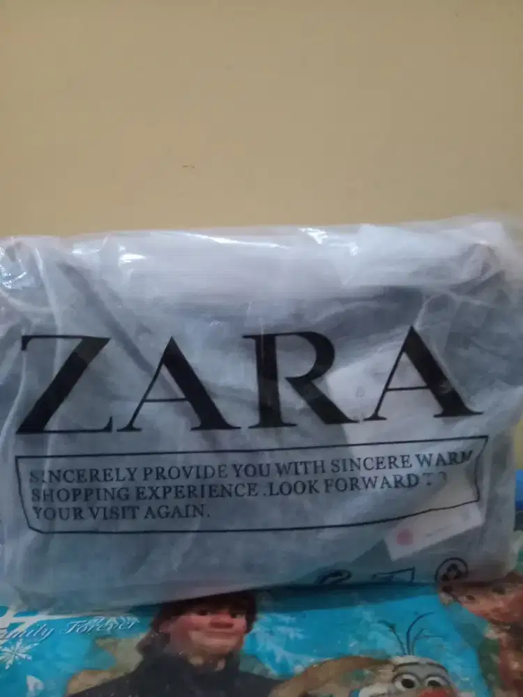 Jual tas zara hitam , miror 45 rb