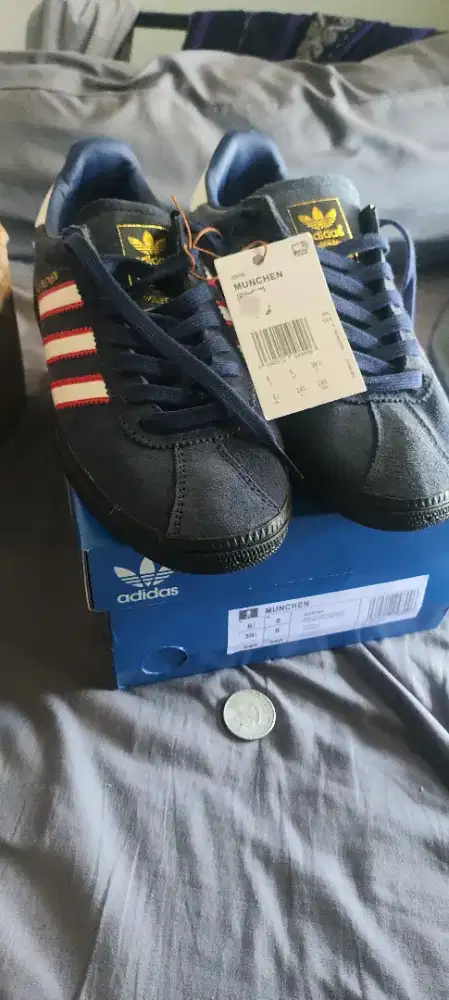 Adidas Navy Munchen, size 39