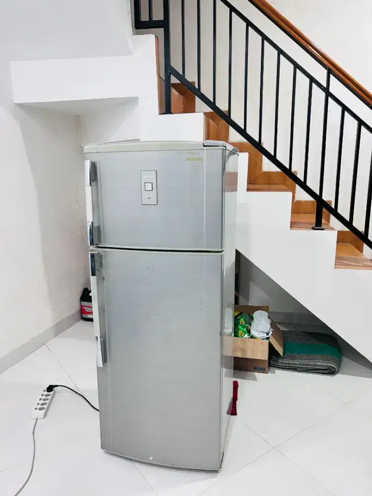 Jual kulkas merk sharp