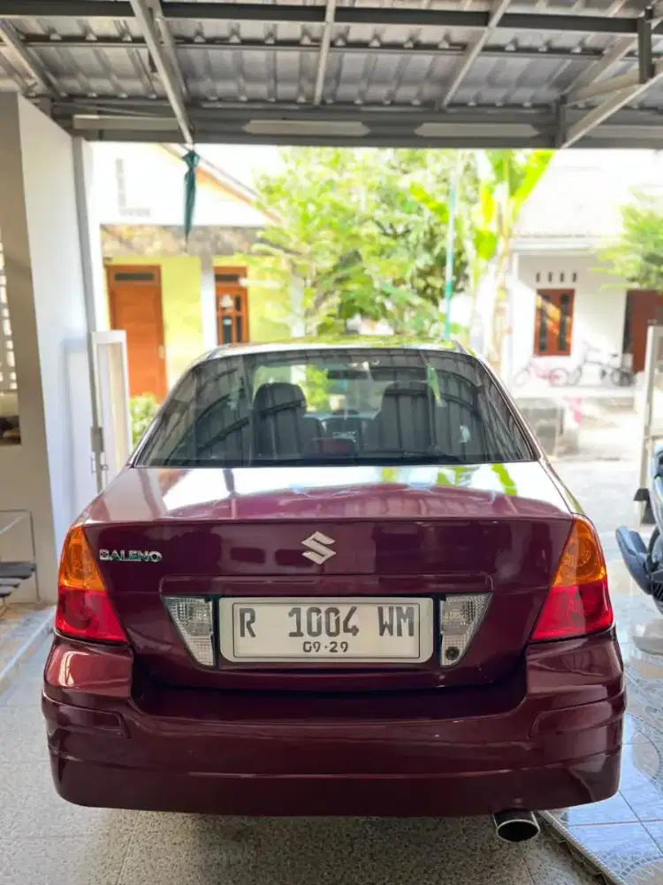 Suzuki baleno 2004