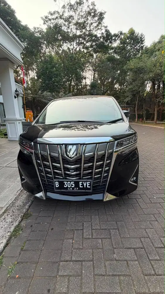 Toyota alphard tipe G 2022