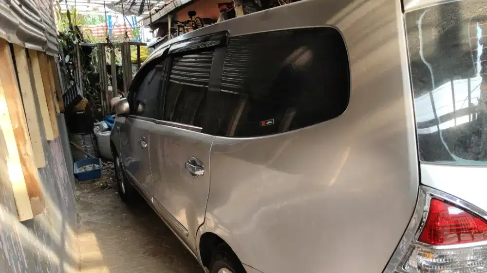 Nissan grand Livina XV Matik L10 2013