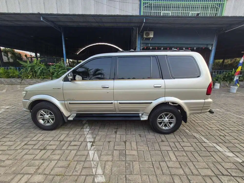 Isuzu Panther 2009 Diesel