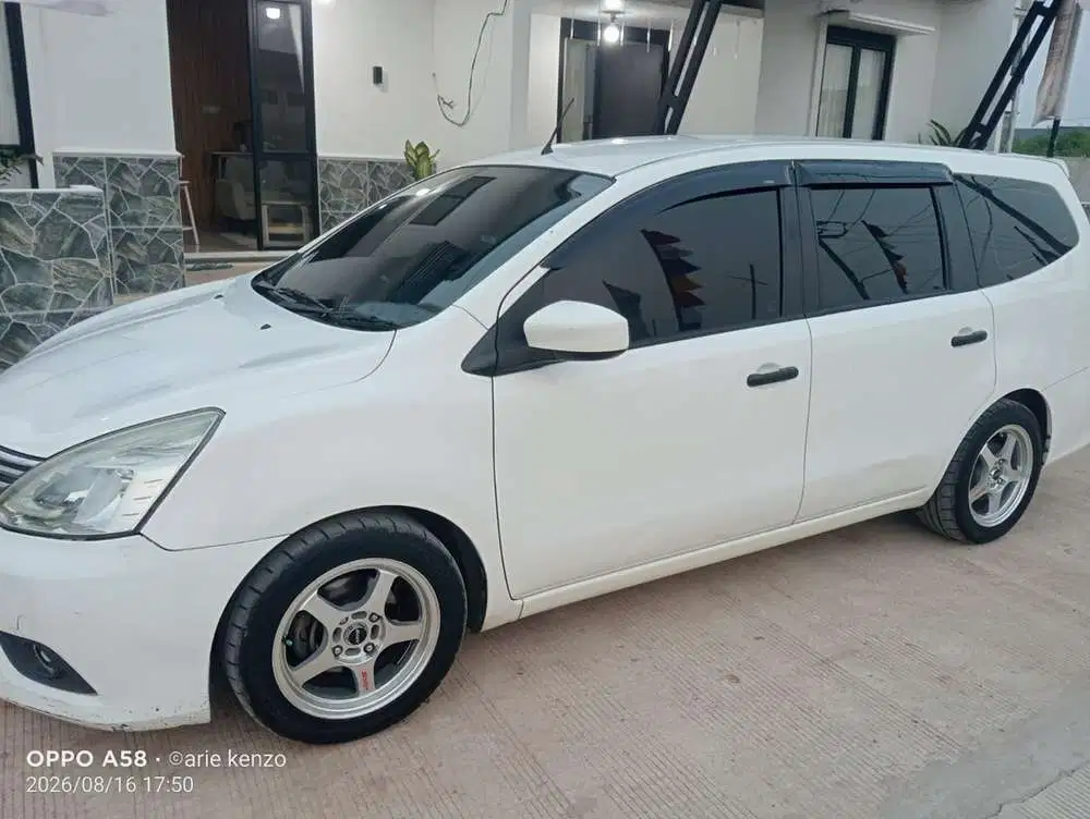 Nissan Grand livina 2018 Bensin