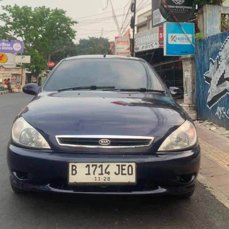 Kia rio metik 2001 plat B