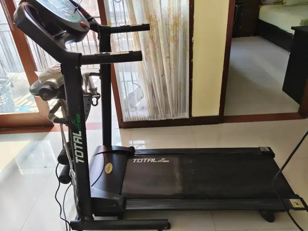 Treadmill dijual Murah 2.5jt Jarang dipakai masih normal