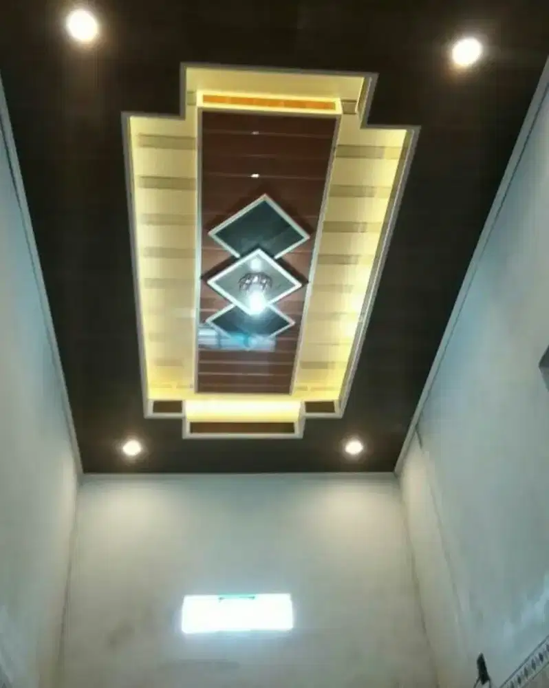 Plafon PVC dekorasi interior