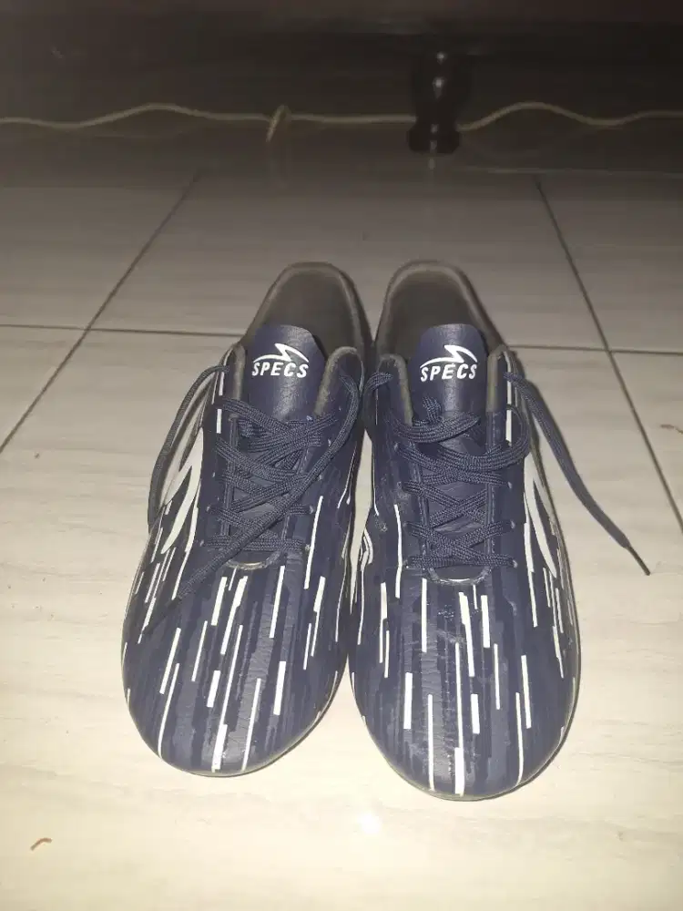Sepatu Bola Specs ori