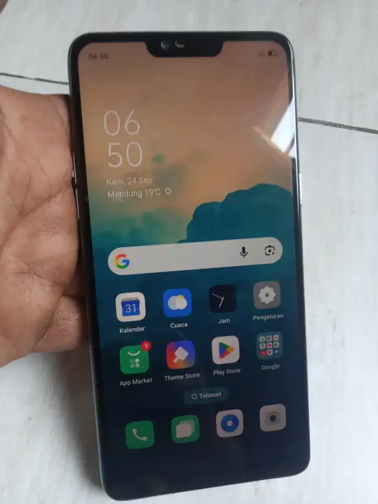 Oppo F7 Ram 4/64 Black Blue - no minus