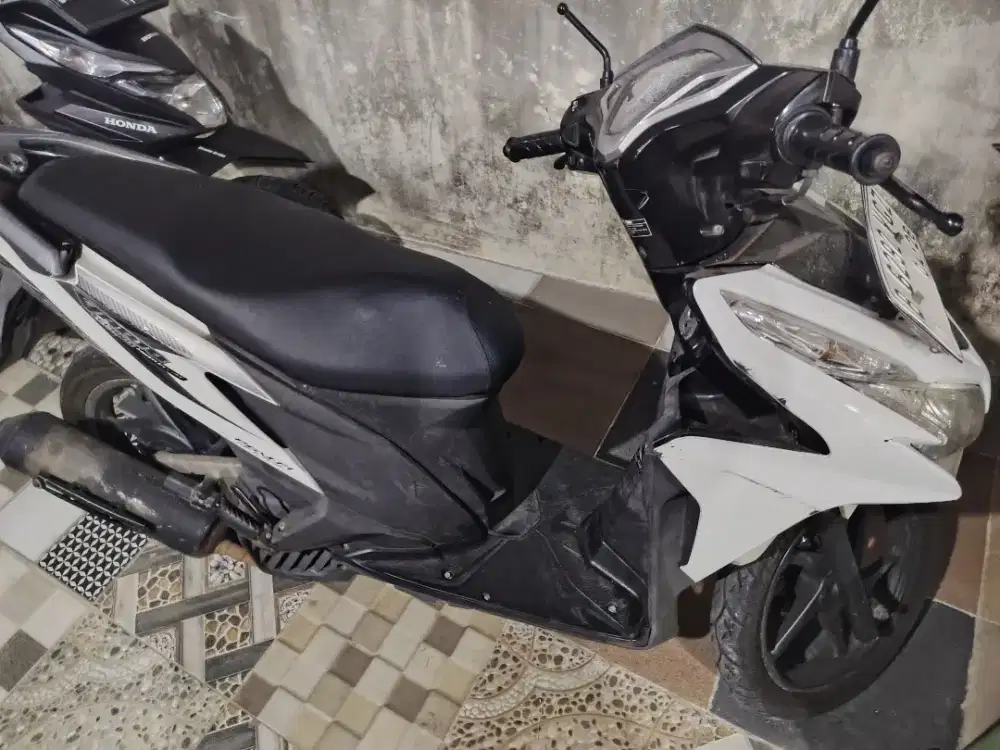 Vario 125 tahun 2013 harus laku