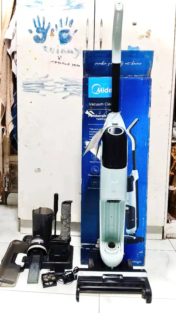 Vacuum cleaner Midea