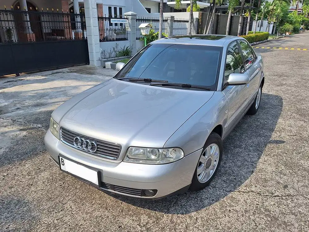 (CBU) Audi A4 SUNROOF Sports Stir Km 85 rb Pjk 4/2027 Mulus Siap Pakai