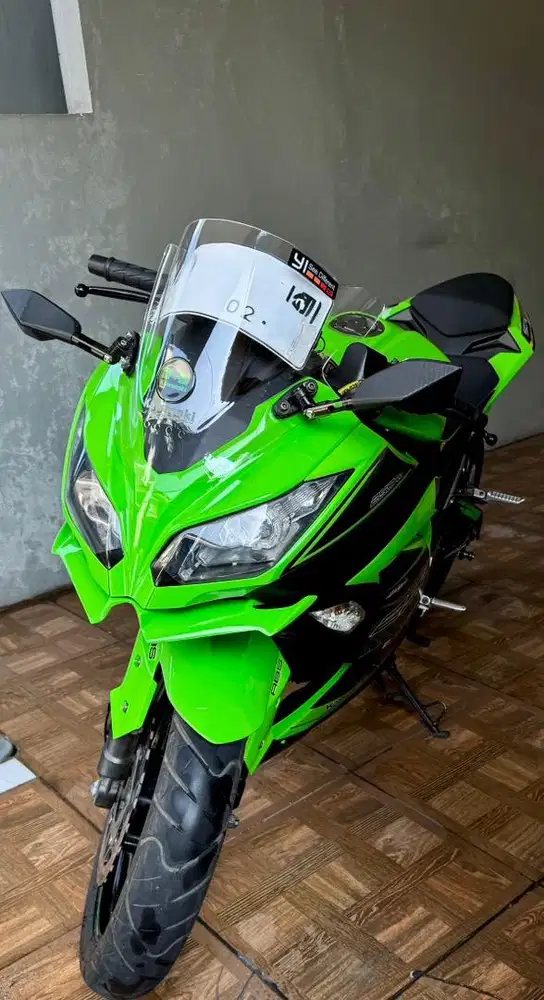 Ninja 250 ABS FI Anniversary 2015