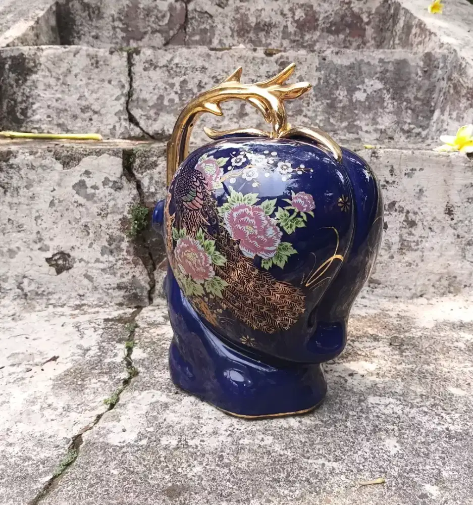 Guci Vintage Blue 1970
