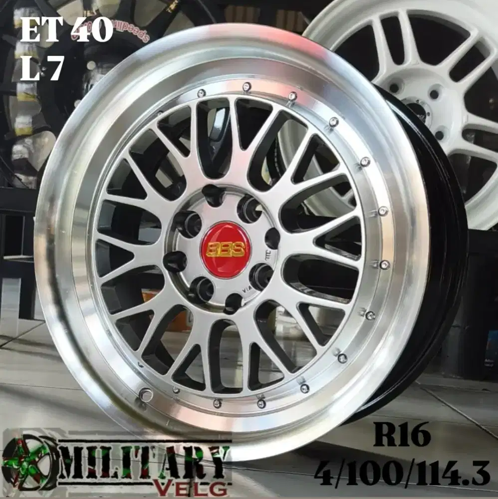 BBS LM R16 Hyperblack Lips Polish