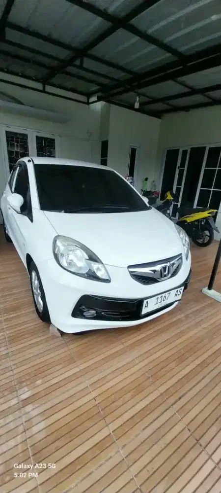 Honda brio E CKD matic 2015
