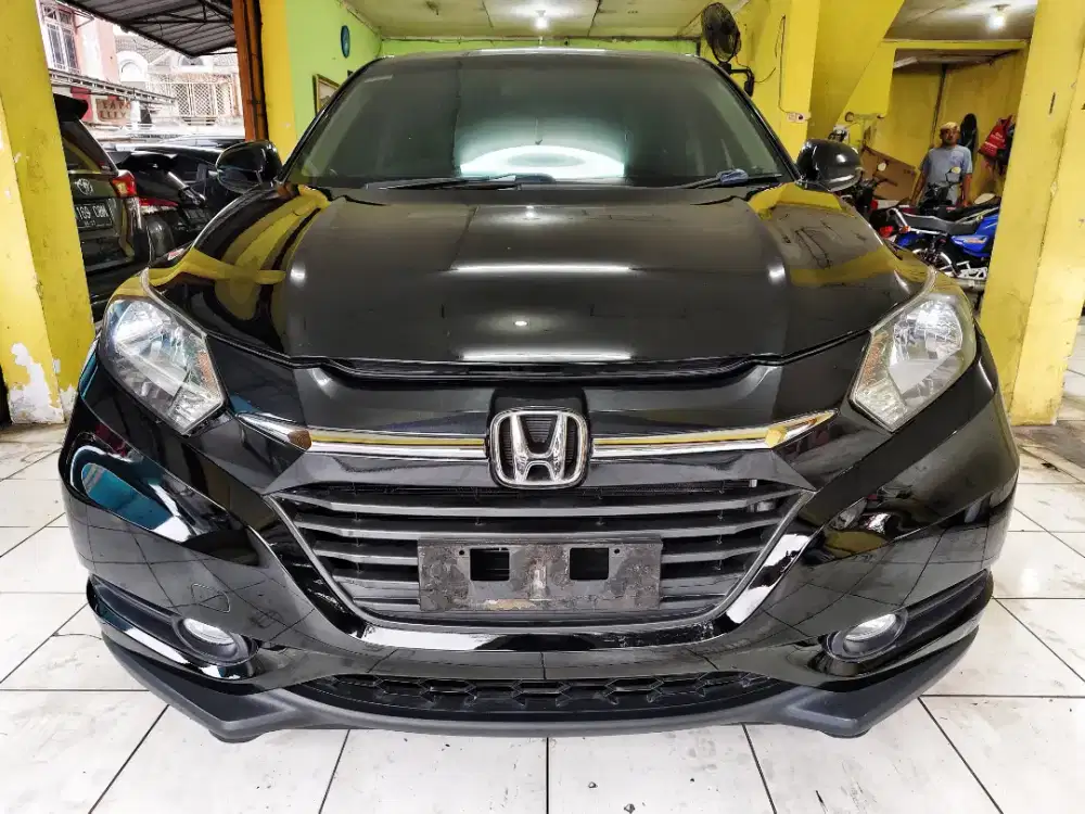 HONDA HRV 1.5 E CVT AT 2015 MATIC LIKE NEW NON PRESTIGE